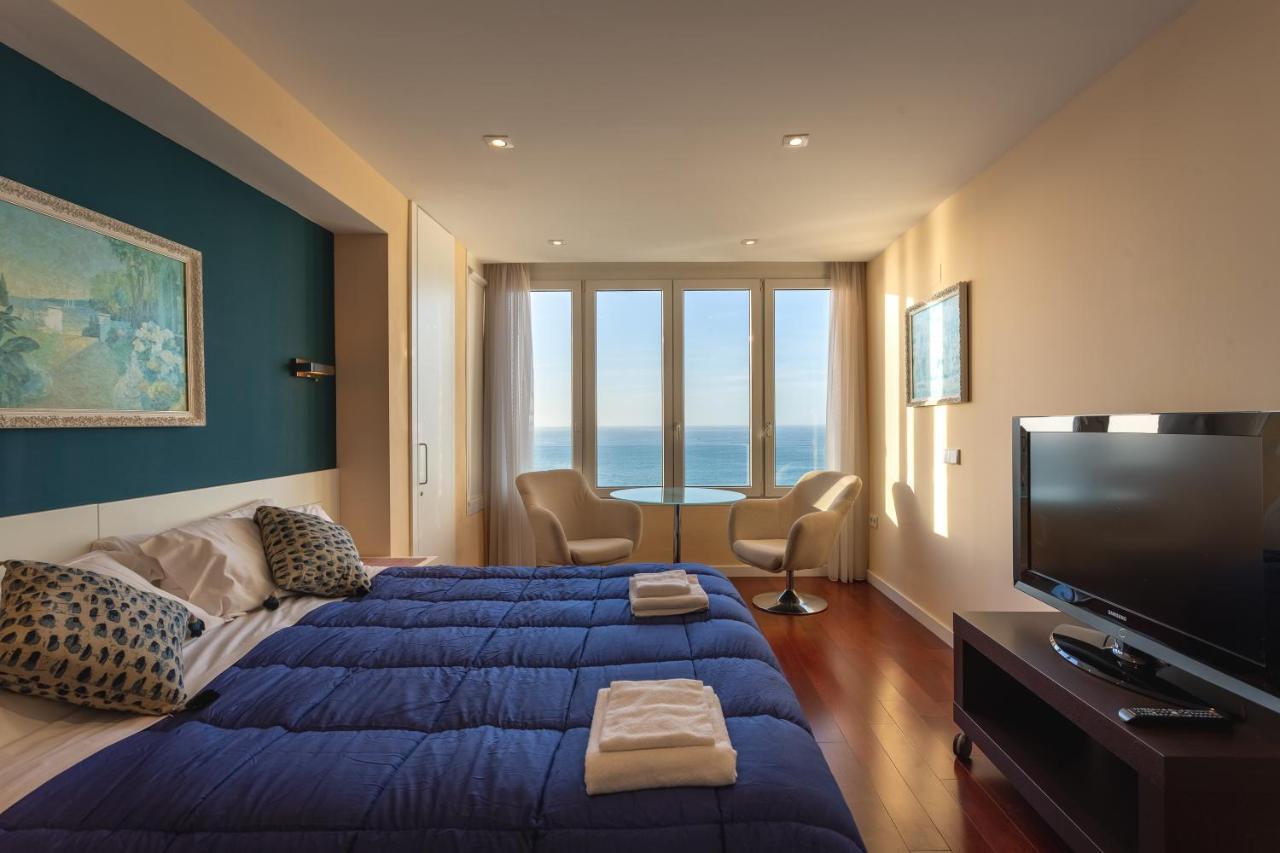 Pacifico Family Home By Cadiz4Rentals מראה חיצוני תמונה
